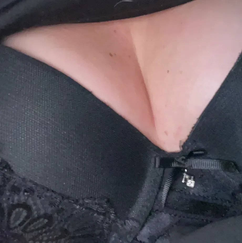 Aya, 36
