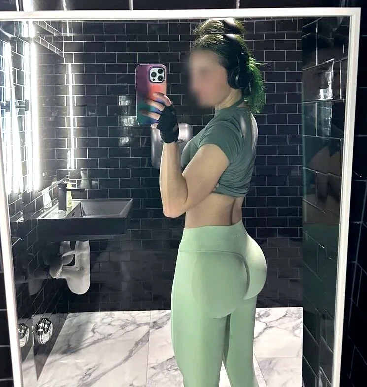 Jasmijn, 24